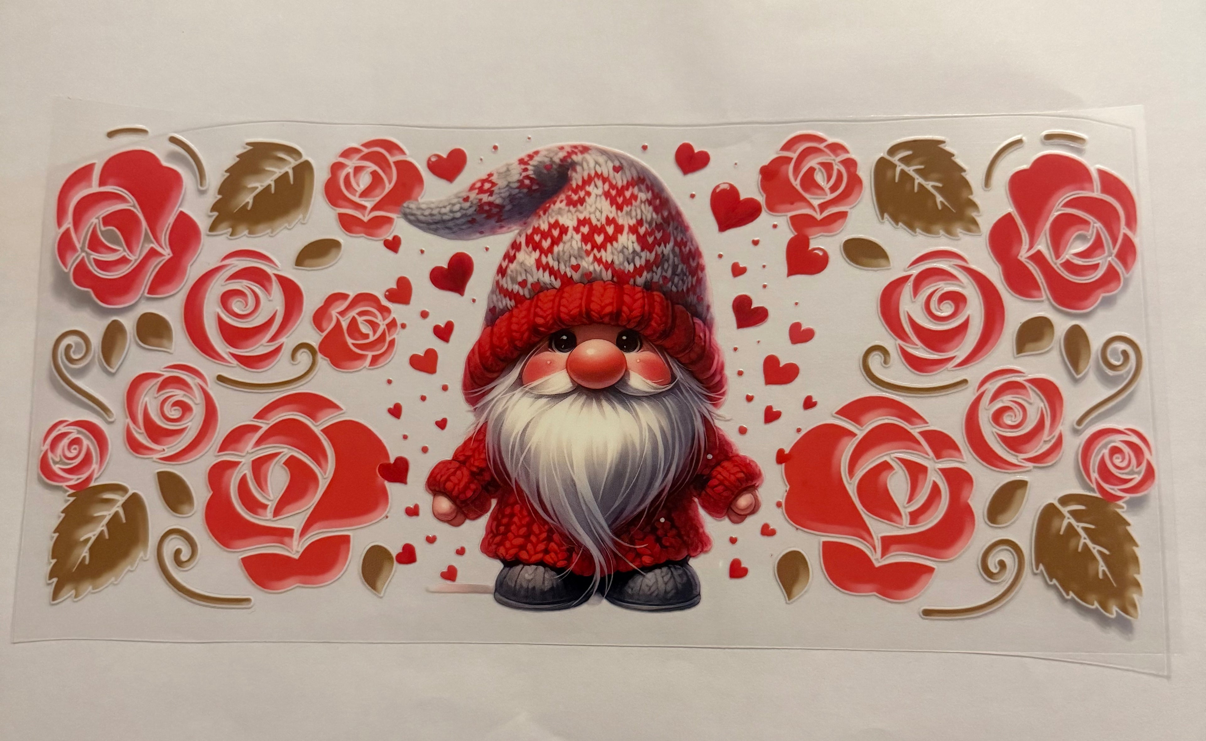 Gnome with roses