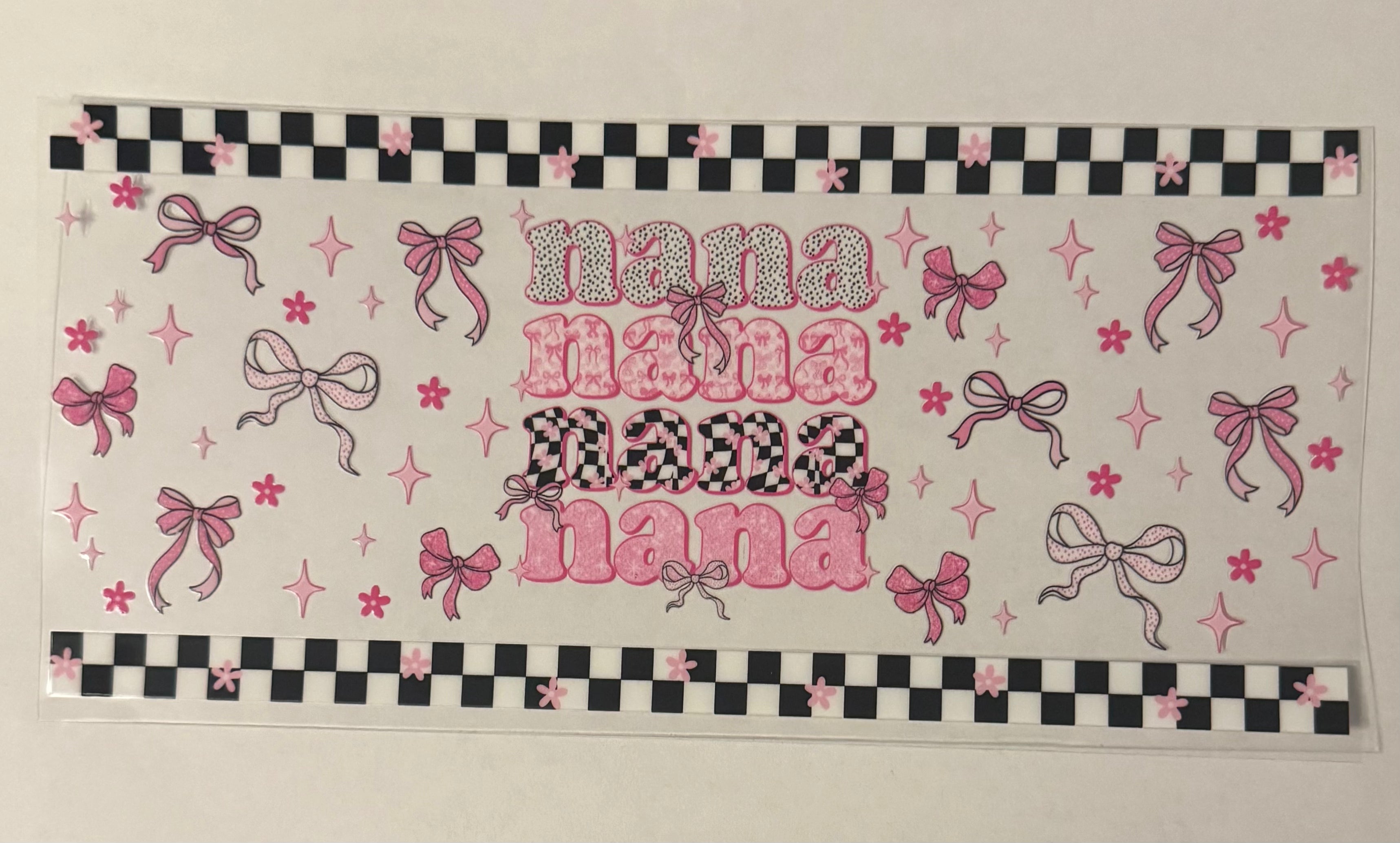 Checkered nana
